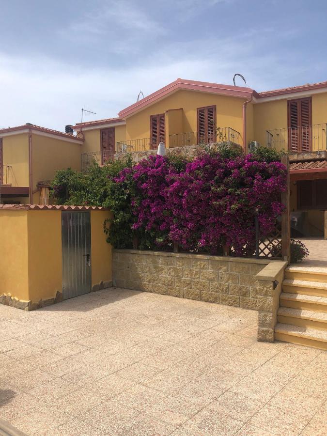 B&B Il Mirto Bianco San Giovanni Suèrgiu Εξωτερικό φωτογραφία